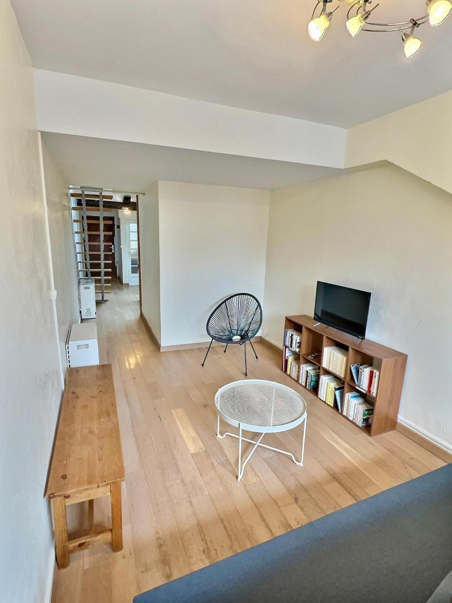 Wonderhost, Spacieux Et Atypique En Coeur De Ville Pau Kültér fotó