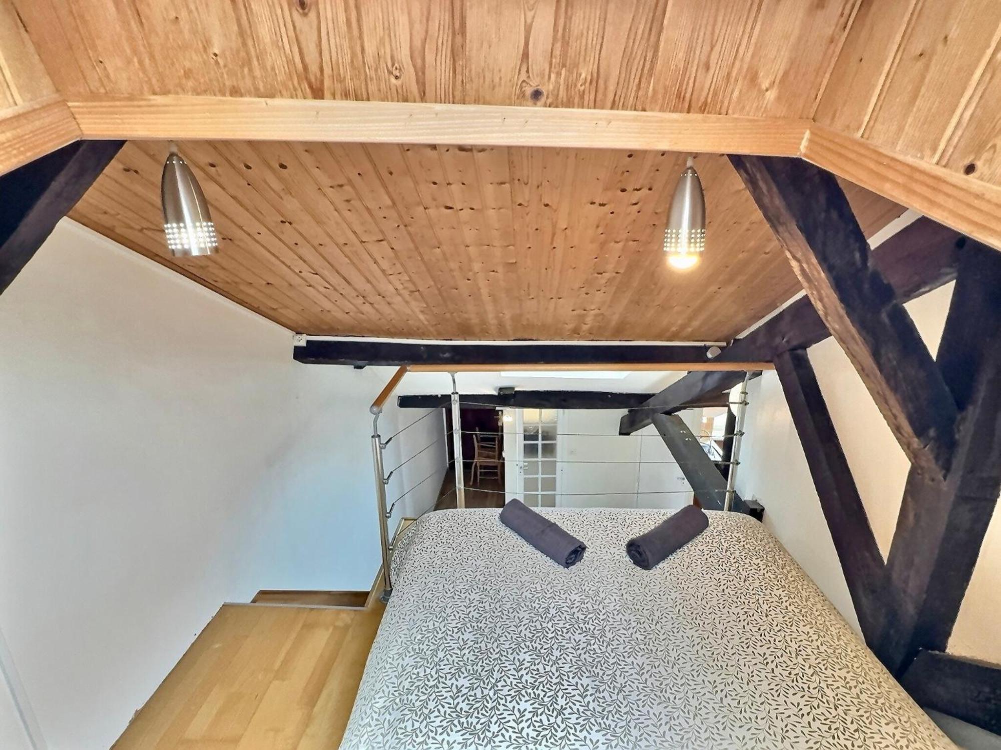 Wonderhost, Spacieux Et Atypique En Coeur De Ville Pau Kültér fotó